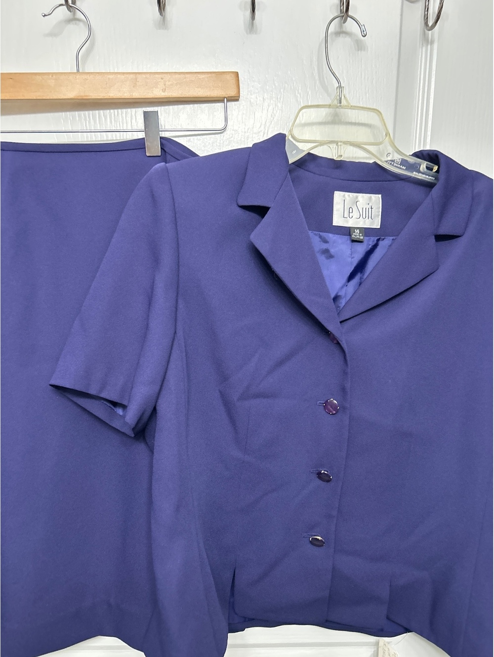 Le Suit Women's Purple Polyester Two-Piece Skirt Suit Size 14